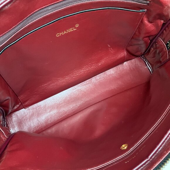 Chanel Vintage 1989-91 Black Quilted Leather Shoulder Bag - Picture 9 of 10